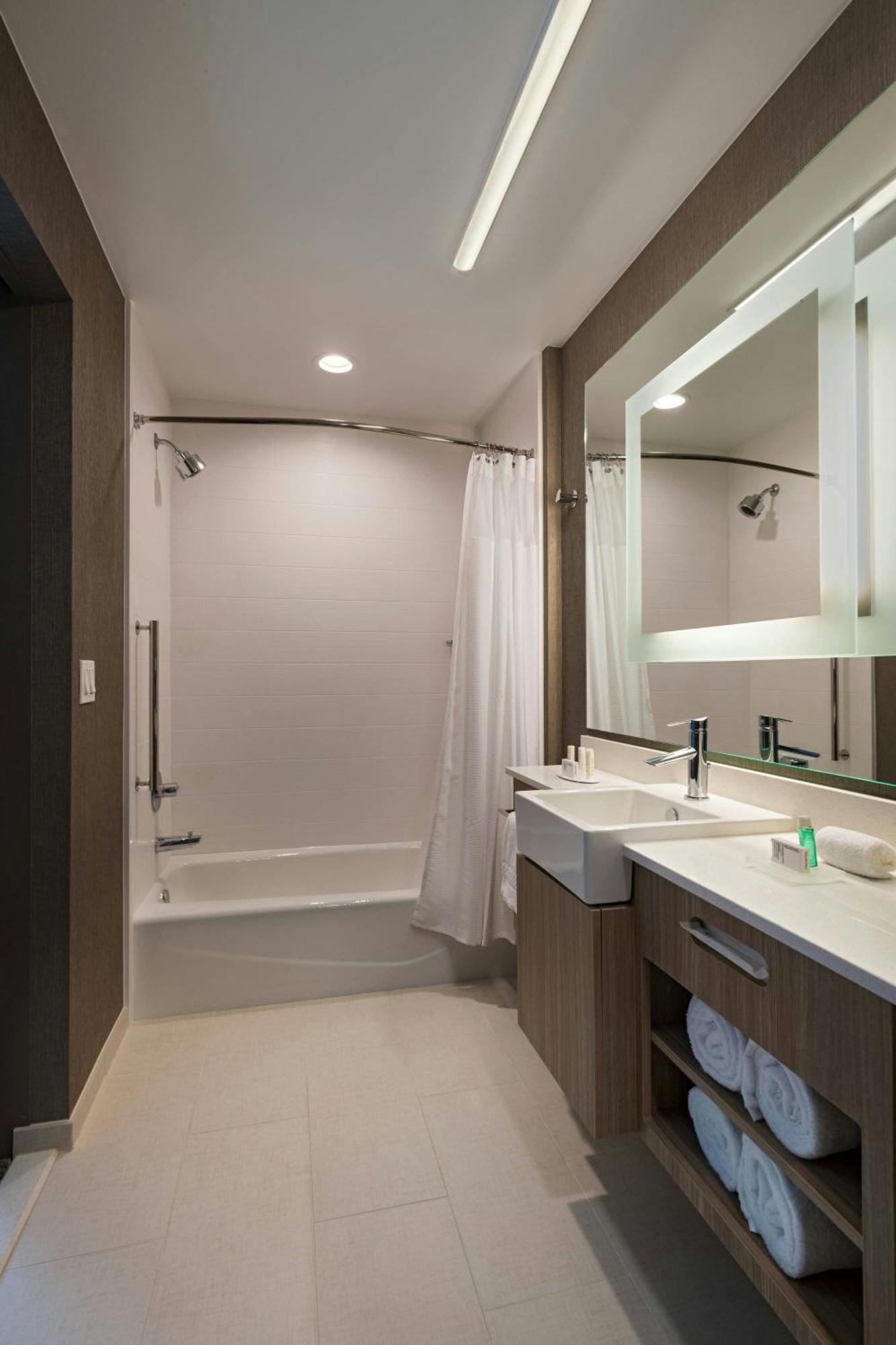 Springhill Suites By Marriott Dallas Richardson/University Area Exterior foto